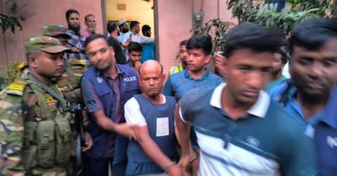 কুমিল্লায় শিশু কণ্যা ধর্ষনের দায়ে বাবা আটক!