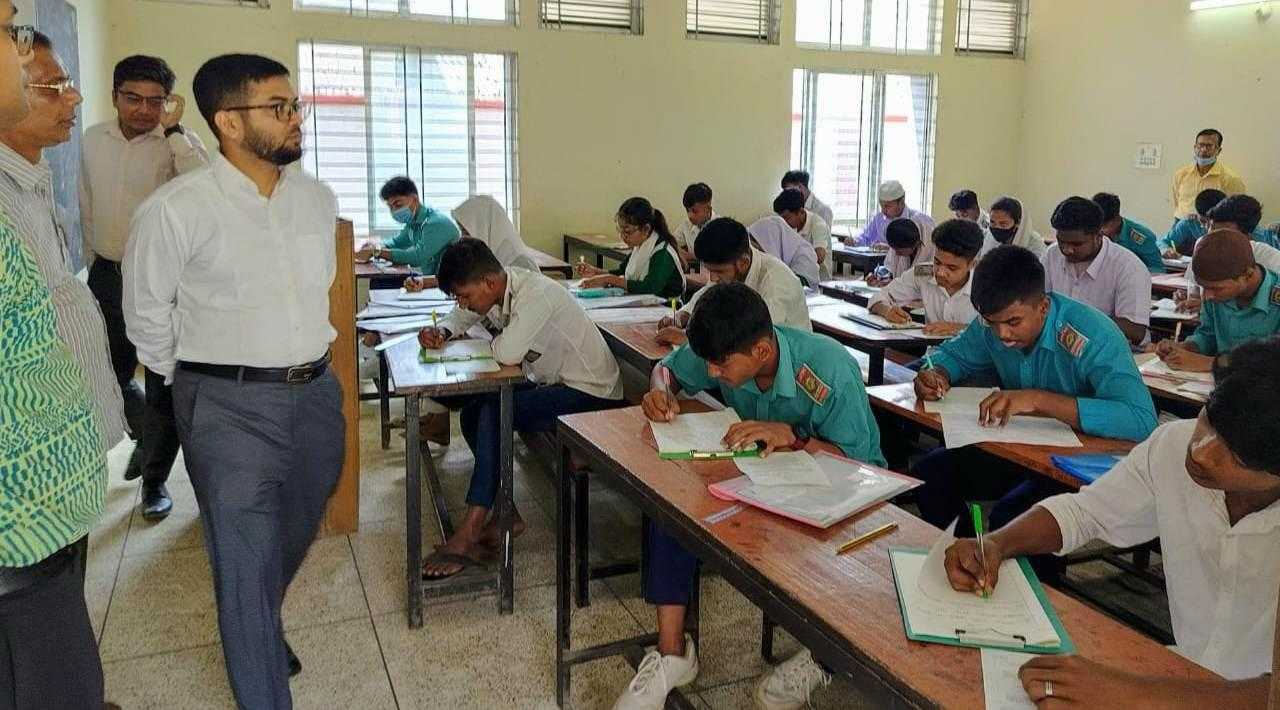 ব্রাহ্মণপাড়ায় প্রথমদিনে এসএসসি ও দাখিল পরীক্ষায় অনুপস্থিত ৬৩ জন পরীক্ষার্থ