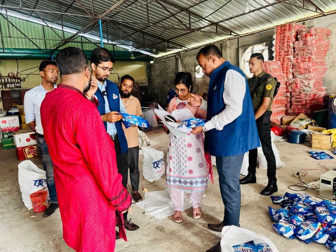 চৌদ্দগ্রাম ভ্রাম্যমান আদালতের অভিযানে ২ প্রতিষ্ঠানকে জরিমানা