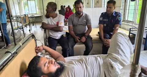 দেবীদ্বারে শিশু শিক্ষার্থীকে যৌন নিপীড়নের অভিযোগে মসজিদের ইমাম আটক!