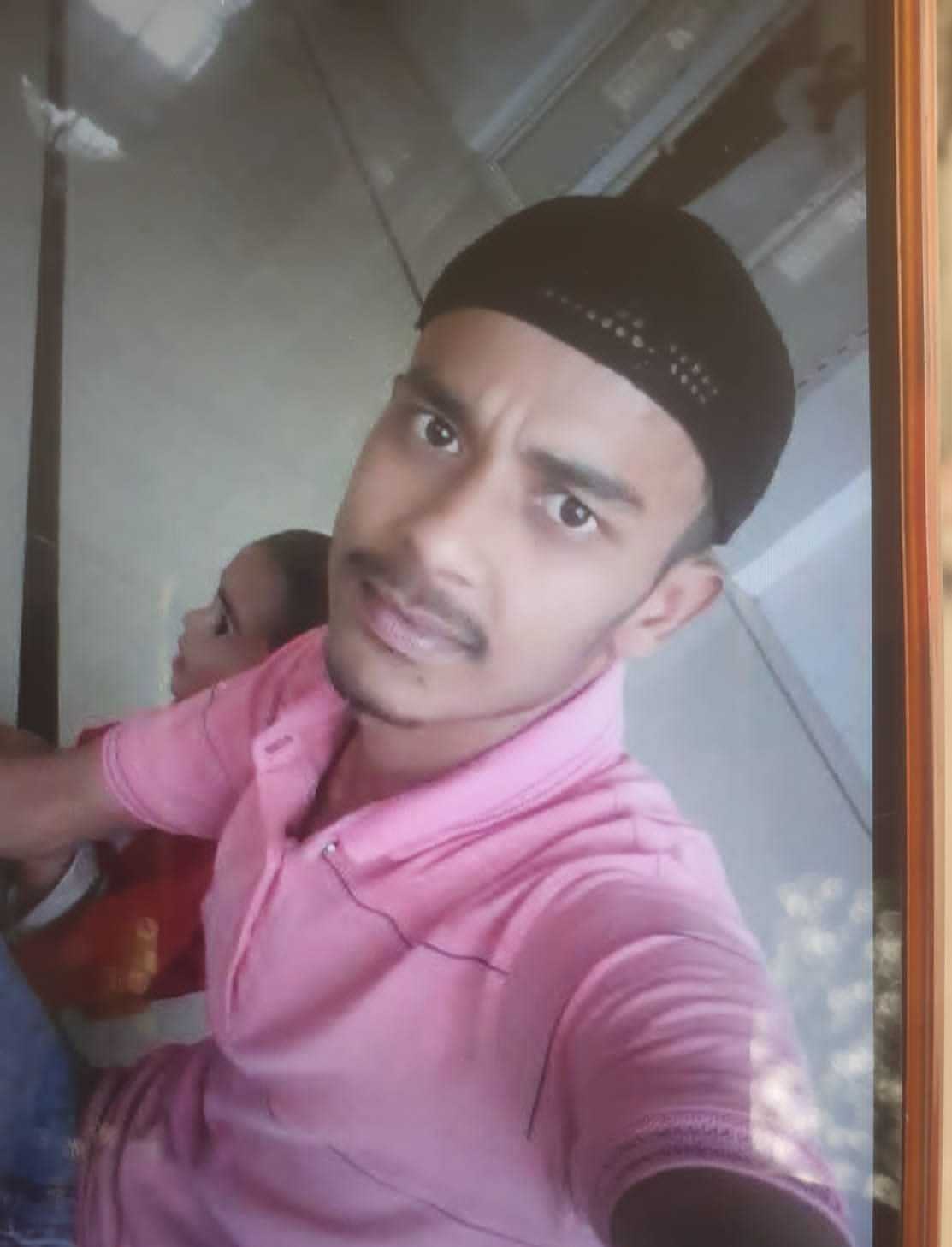 কুমিল্লা চৌদ্দগ্রামে স্ত্রীর ডিভোর্স লেটার পেয়ে স্বামীর আত্মহত্যা!